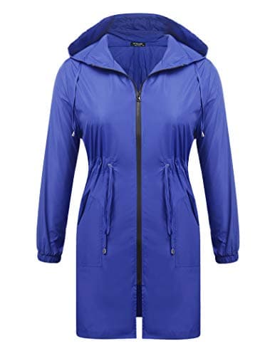 IN'VOLAND Plus Size Women's Lightweight Hooded Raincoat with Pockets