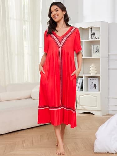 CRIPOM Women's Pocketed V-neck Nightgown with Floral Print S-3XL